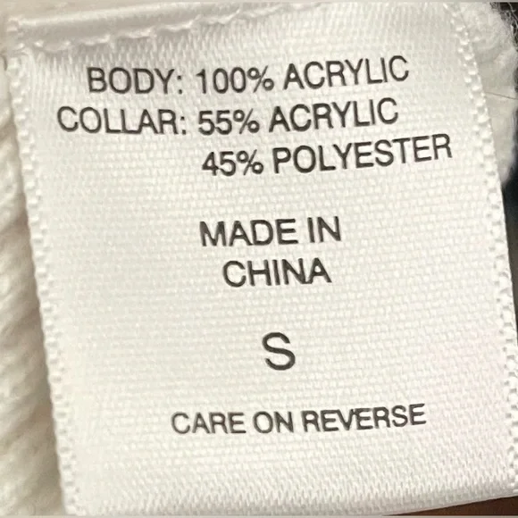 New York & Company- White Cowl Neck Sweater Size S - Picture 7 of 8